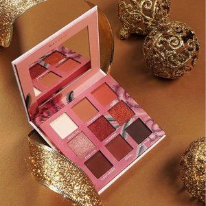 BORDADO eyeshadow palette By Macaria Beauty